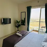Sky: Soothing Oasis Near Balewadi High Street