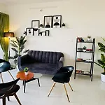 Sky: Soothing Oasis Near Balewadi High Street