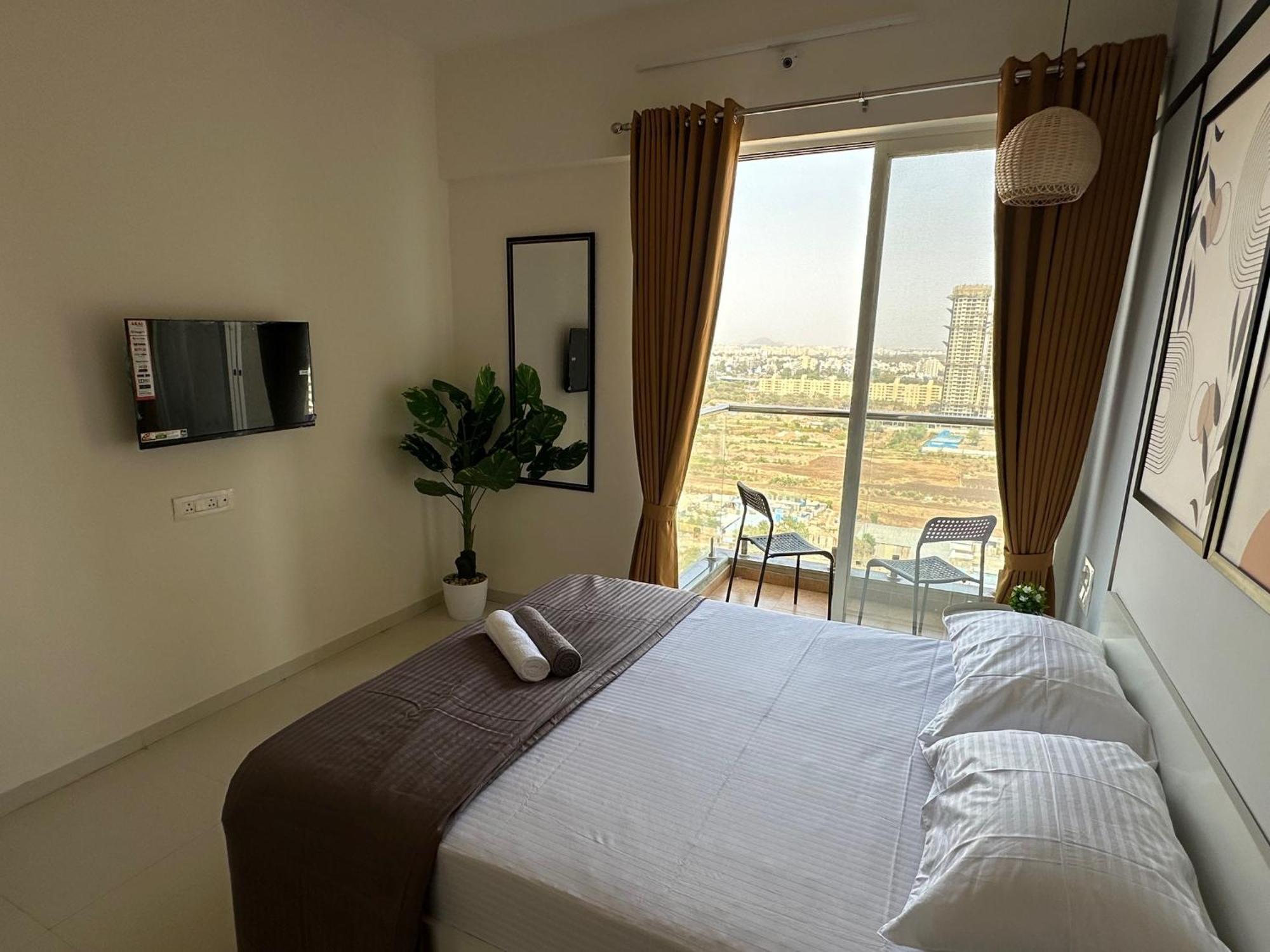 Sky: Soothing Oasis Near Balewadi High Street Pune